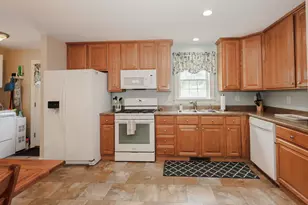 41 Farmwood Dr, Nashua, NH 03062 - Photo 3