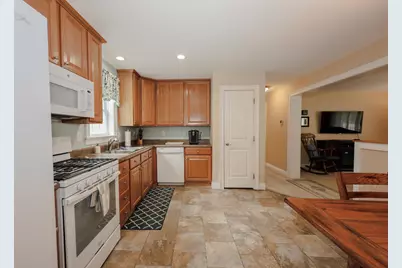 41 Farmwood Drive, Nashua, NH 03062 - Photo 5