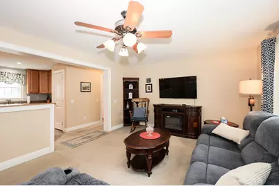41 Farmwood Drive, Nashua, NH 03062 - Photo 9