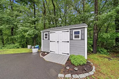 11 Montgomery Farm Road, Derry, NH 03038 - Photo 59