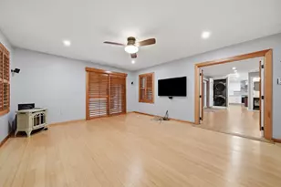 11 Montgomery Farm Rd, Derry, NH 03038 - Photo 23