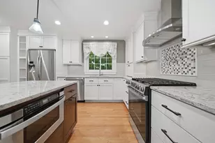 11 Montgomery Farm Rd, Derry, NH 03038 - Photo 27