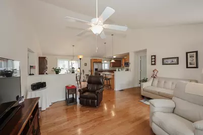 8 Cedar Street #8, Hooksett, NH 03106 - Photo 15