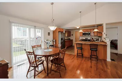 8 Cedar Street #8, Hooksett, NH 03106 - Photo 5