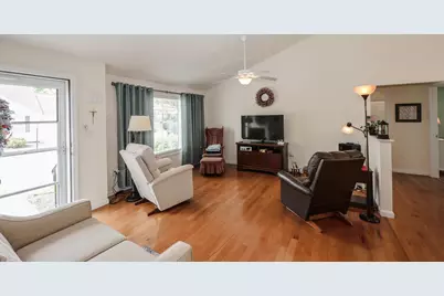8 Cedar Street #8, Hooksett, NH 03106 - Photo 13