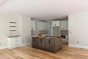 101A Seaverns Bridge Rd, Merrimack, NH 03054 - Photo 5