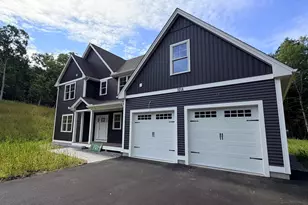 101A Seaverns Bridge Rd, Merrimack, NH 03054 - Photo 1
