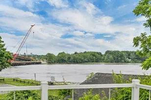 8 Heaphy Ln, Dover, NH 03820 - Photo 5