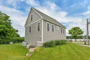 8 Heaphy Ln, Dover, NH 03820 - Photo 47