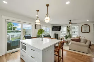 8 Heaphy Ln, Dover, NH 03820 - Photo 11