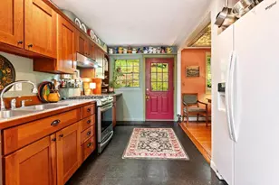 28 Chase St, Sunapee, NH 03782 - Photo 15