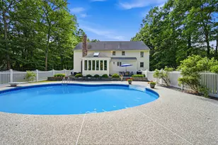 22 Hazelnut Ln, Londonderry, NH 03053 - Photo 47