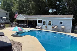 144 Old Derry Rd, Londonderry, NH 03053 - Photo 1