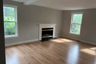 144 Old Derry Rd, Londonderry, NH 03053 - Photo 17