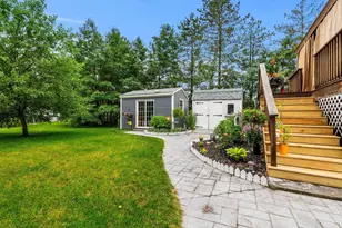 12L Rebecca Ln, Derry, NH 03038 - Photo 5