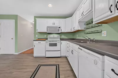 41 Shadowbrook Drive #B, Hudson, NH 03051 - Photo 13