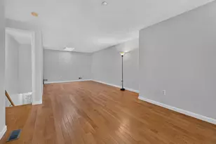 41 Shadowbrook Dr, Hudson, NH 03051 - Photo 27