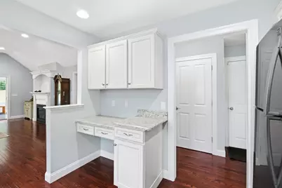 19 Furnival Road, Nashua, NH 03064 - Photo 7