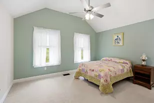 19 Furnival Rd, Nashua, NH 03064 - Photo 21
