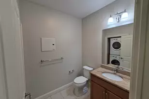 10 Braemoor Woods Rd, Salem, NH 03079 - Photo 9