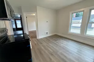 6 Holmes St, Nashua, NH 03060 - Photo 7