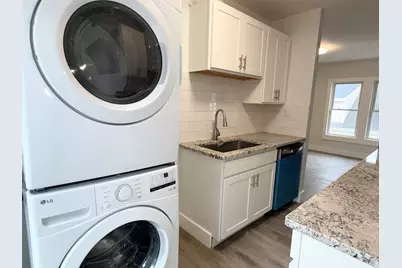 6 Holmes Street #2, Nashua, NH 03060 - Photo 11