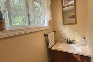1 Ainsworth Rd, Claremont, NH 03743 - Photo 27