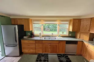 1 Ainsworth Rd, Claremont, NH 03743 - Photo 11