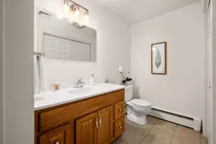 110 Maybrook Ave, Manchester, NH 03102 - Photo 31
