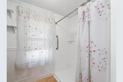 20 Lawndale Avenue, Nashua, NH 03060 - Photo 29