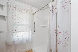 20 Lawndale Ave, Nashua, NH 03060 - Photo 29