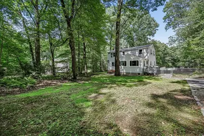 11 Hartson Circle, Hudson, NH 03051 - Photo 11