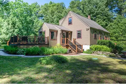 218 Kingston Road, Danville, NH 03819 - Photo 5
