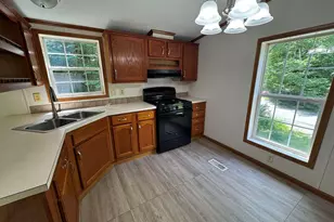 42 Vista Dr, Canaan, NH 03741 - Photo 5
