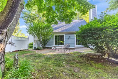 555 Straw Hill Road, Manchester, NH 03104 - Photo 5