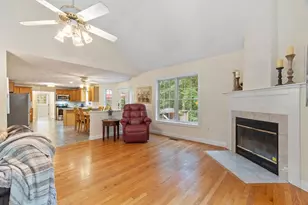 79 Wyndridge Cir, Pelham, NH 03076 - Photo 17