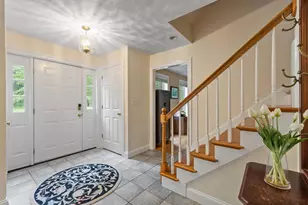 79 Wyndridge Cir, Pelham, NH 03076 - Photo 1