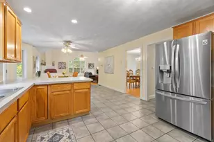 79 Wyndridge Cir, Pelham, NH 03076 - Photo 11