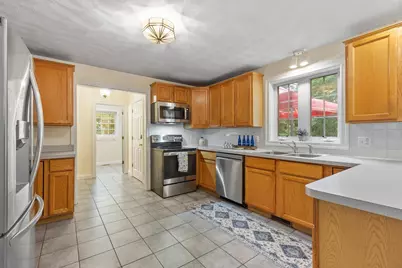 79 Wyndridge Circle, Pelham, NH 03076 - Photo 7