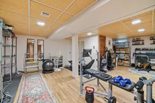 2073 Goffs Falls Rd, Manchester, NH 03103 - Photo 27