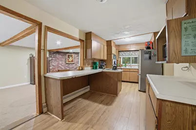 2073 Goffs Falls Road, Manchester, NH 03103 - Photo 11