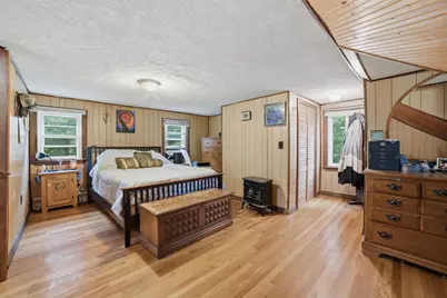 2073 Goffs Falls Road, Manchester, NH 03103 - Photo 17