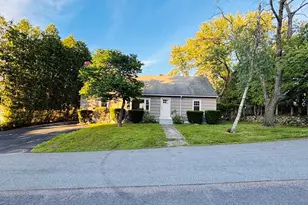 8 Cote Ave, Nashua, NH 03060 - Photo 3