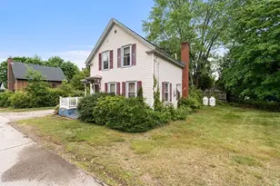 26 Hanson St, Somersworth, NH 03878 - Photo 5