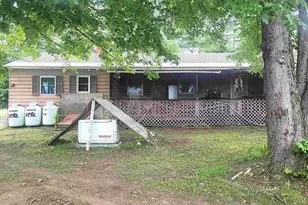 20 Ramsey St, Berlin, NH 03570 - Photo 5