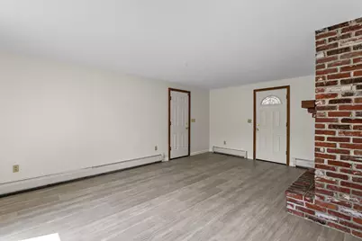 10 Colonial Circle, Hampton, NH 03842 - Photo 5