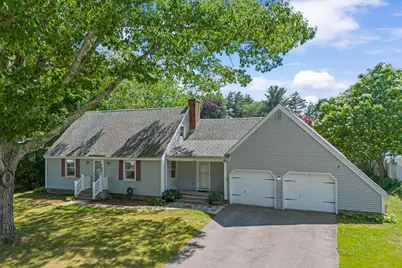 10 Colonial Circle, Hampton, NH 03842 - Photo 1
