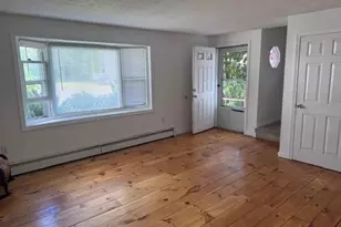 15R Norman Dr, Derry, NH 03038 - Photo 3