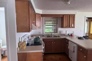 15R Norman Dr, Derry, NH 03038 - Photo 5