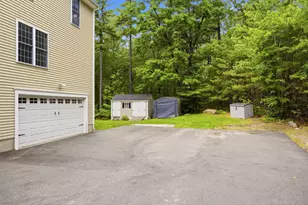 165 S Ridge Dr, Manchester, NH 03109 - Photo 57